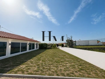 Moradia T3 para Venda em Coimbrão