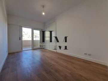 Apartamento T3 para Venda em São Domingos de Benfica