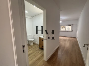 Apartamento T3 para Venda em São Domingos de Benfica