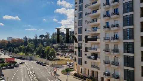 Apartamento T3 para Venda em São Domingos de Benfica