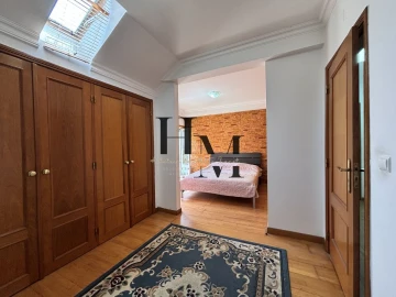 Apartamento T1 para Venda em Santa Maria, São Pedro e Matacães