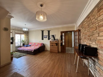Apartamento T1 para Venda em Santa Maria, São Pedro e Matacães