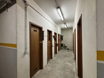Apartamento T1 para Venda em Santa Maria, São Pedro e Matacães