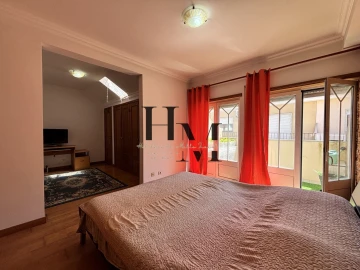 Apartamento T1 para Venda em Santa Maria, São Pedro e Matacães