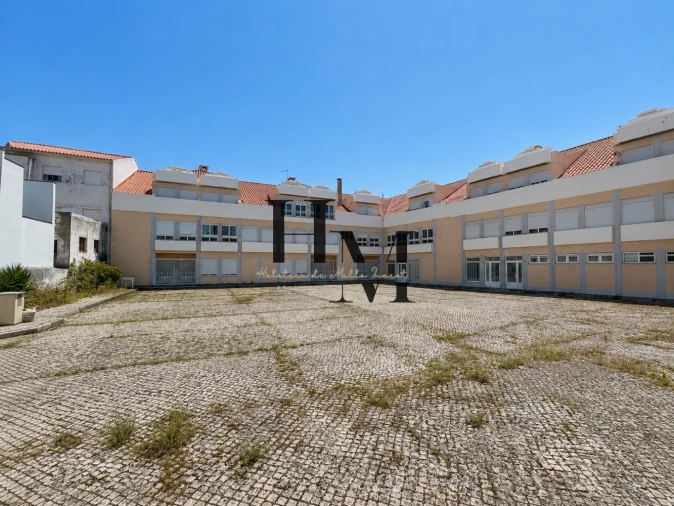 Apartamento T1 para Venda em Santa Maria, São Pedro e Matacães Foto 24
