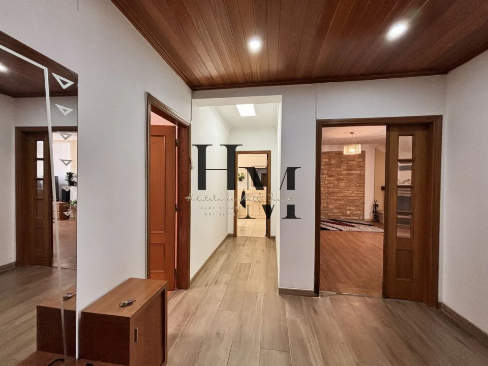 Apartamento T1 para Venda em Santa Maria, São Pedro e Matacães Foto 6