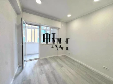 Apartamento T1 para Venda em Venteira