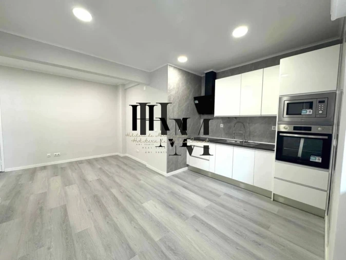 Apartamento T1 para Venda em Venteira Foto 3