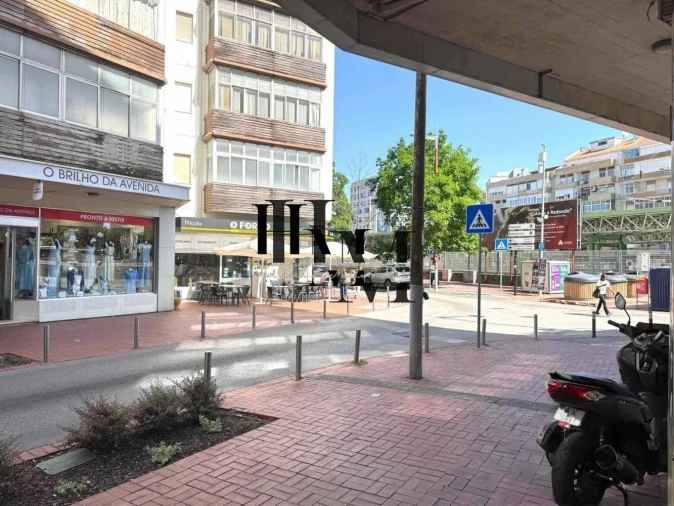 Apartamento T1 para Venda em Venteira Foto 19