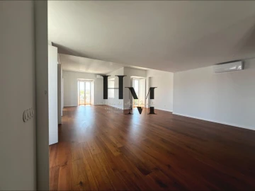 Apartamento T3 para Venda em Leiria, Pousos, Barreira e Cortes
