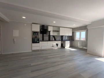Apartamento T4 para Venda em Amora