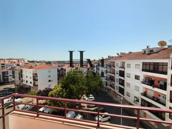 Apartamento T4 para Venda em Amora Foto 24