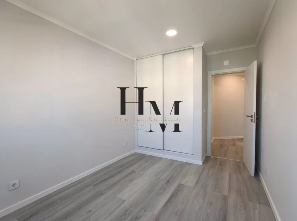 Apartamento T4 para Venda em Amora Foto 18
