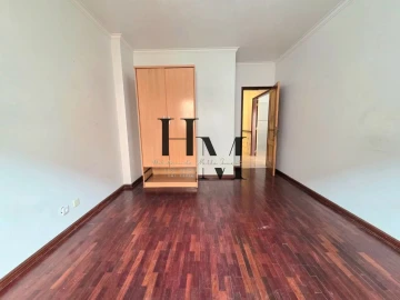 Apartamento T2 para Venda em Algueirão-Mem Martins