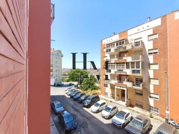 Apartamento T2 para Venda em Algueirão-Mem Martins