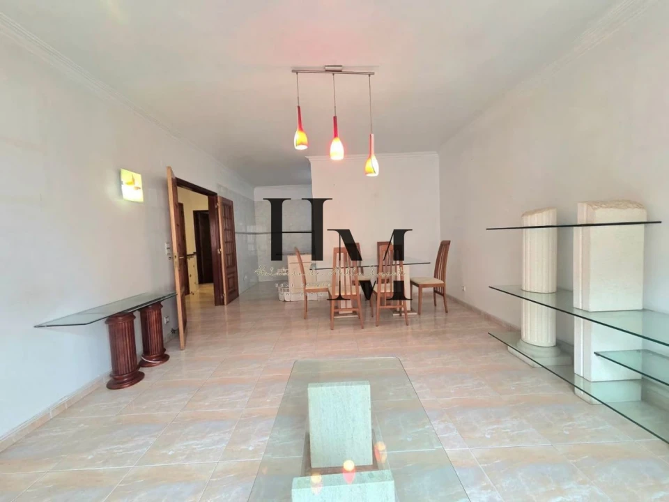 Apartamento T2 para Venda em Algueirão-Mem Martins Foto 8