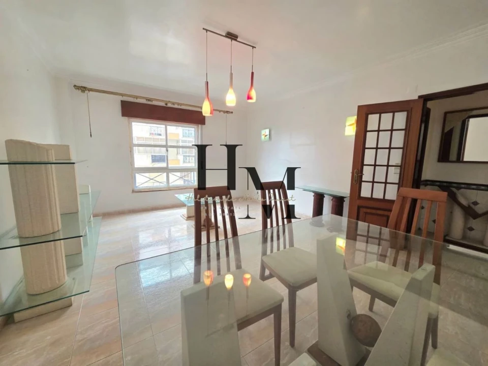Apartamento T2 para Venda em Algueirão-Mem Martins Foto 9