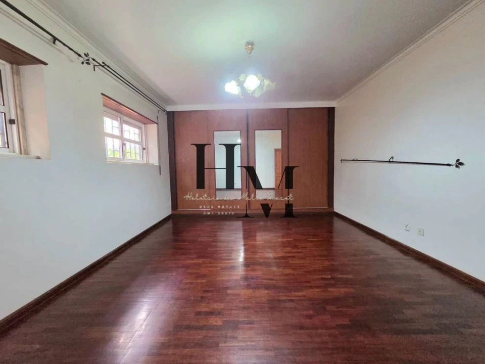 Apartamento T2 para Venda em Algueirão-Mem Martins Foto 19