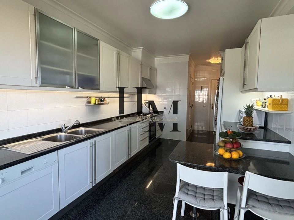 Apartamento T3 para Venda em Cascais e Estoril Foto 15