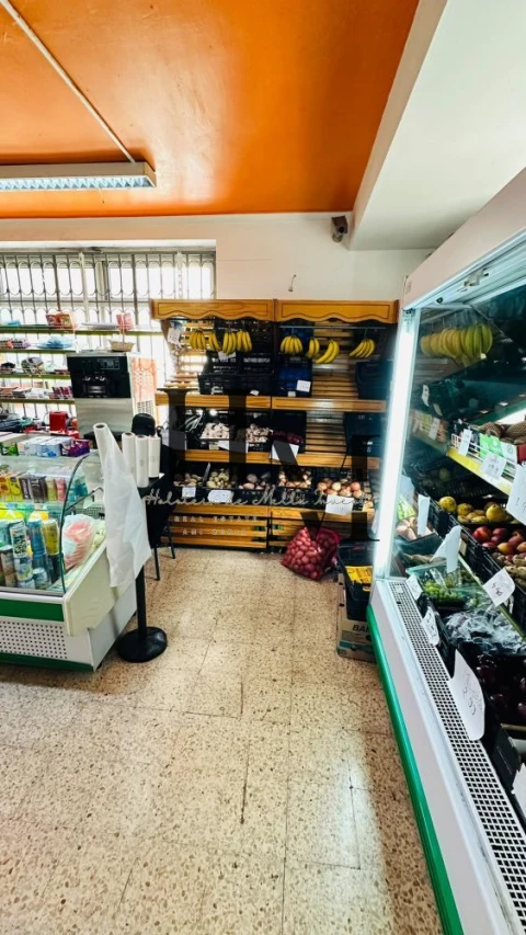Loja para Venda em Odivelas