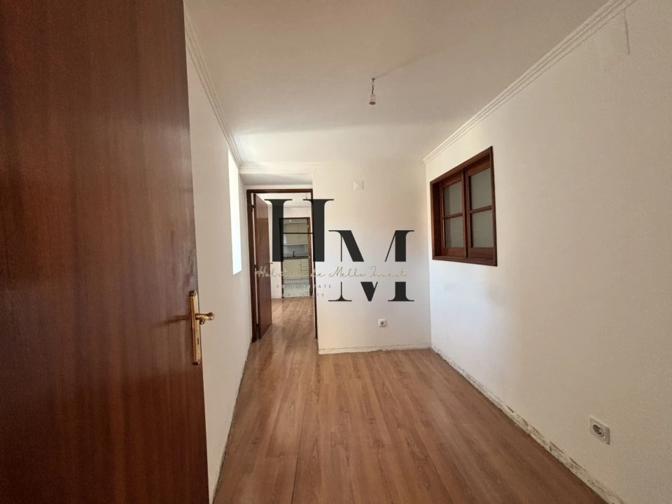 Apartamento T2 para Venda em São Vicente Foto 10