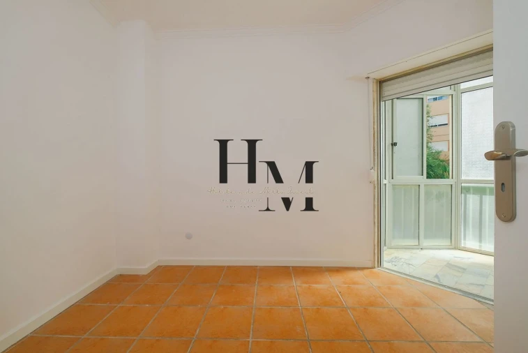 Apartamento T3 para Venda em Algueirão-Mem Martins Foto 15