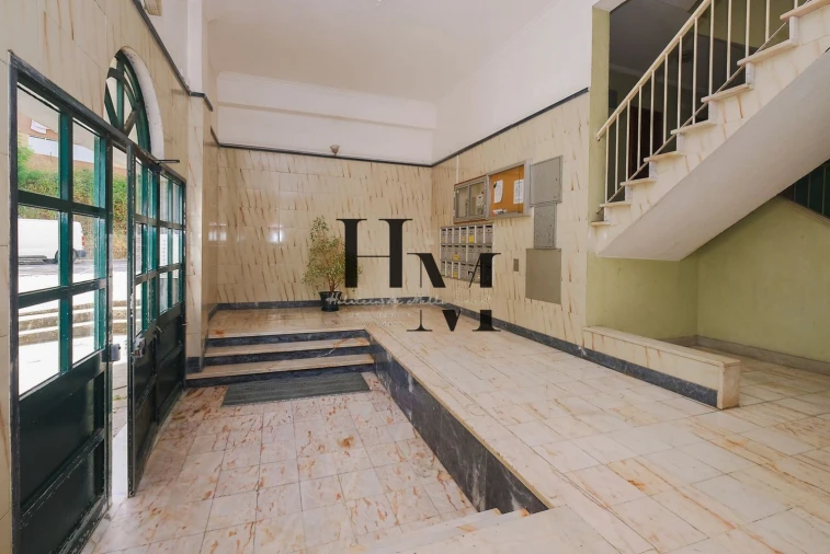 Apartamento T3 para Venda em Algueirão-Mem Martins Foto 20