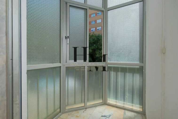 Apartamento T3 para Venda em Algueirão-Mem Martins Foto 17