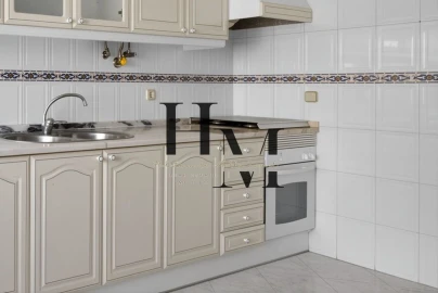 Apartamento T2 para Venda em Algueirão-Mem Martins