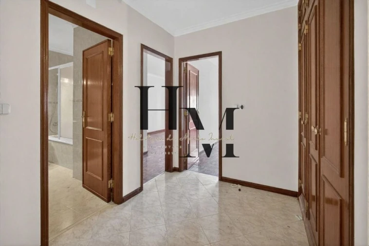 Apartamento T2 para Venda em Algueirão-Mem Martins Foto 10