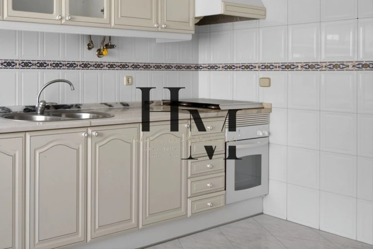 Apartamento T2 para Venda em Algueirão-Mem Martins Foto 3