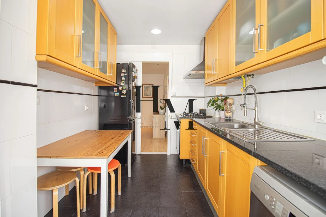 Apartamento T2 para Venda em Penha de França Foto 7