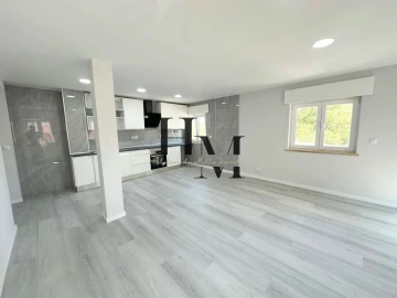 Apartamento T2 para Venda em Corroios