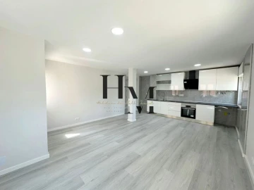 Apartamento T2 para Venda em Corroios