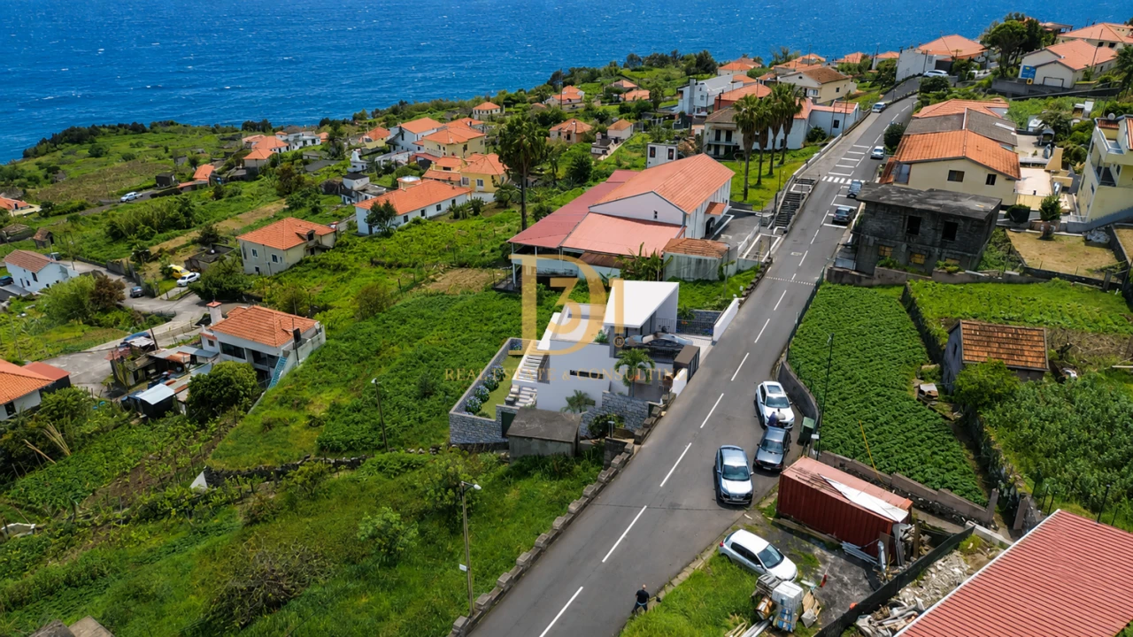Moradia T2 para Venda em Ponta Delgada Foto 14