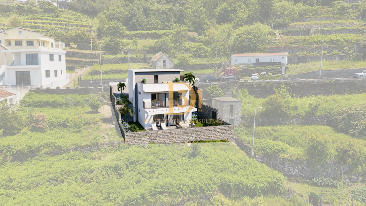 Moradia T2 para Venda em Ponta Delgada Foto 4