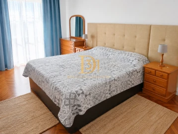 Apartamento T3 para Venda em Agualva e Mira-Sintra