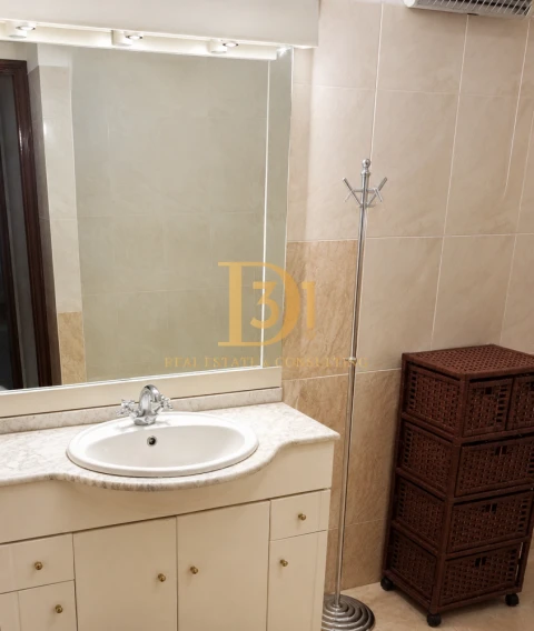Apartamento T3 para Venda em Agualva e Mira-Sintra