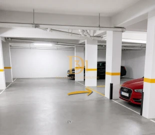 Apartamento T3 para Venda em Agualva e Mira-Sintra