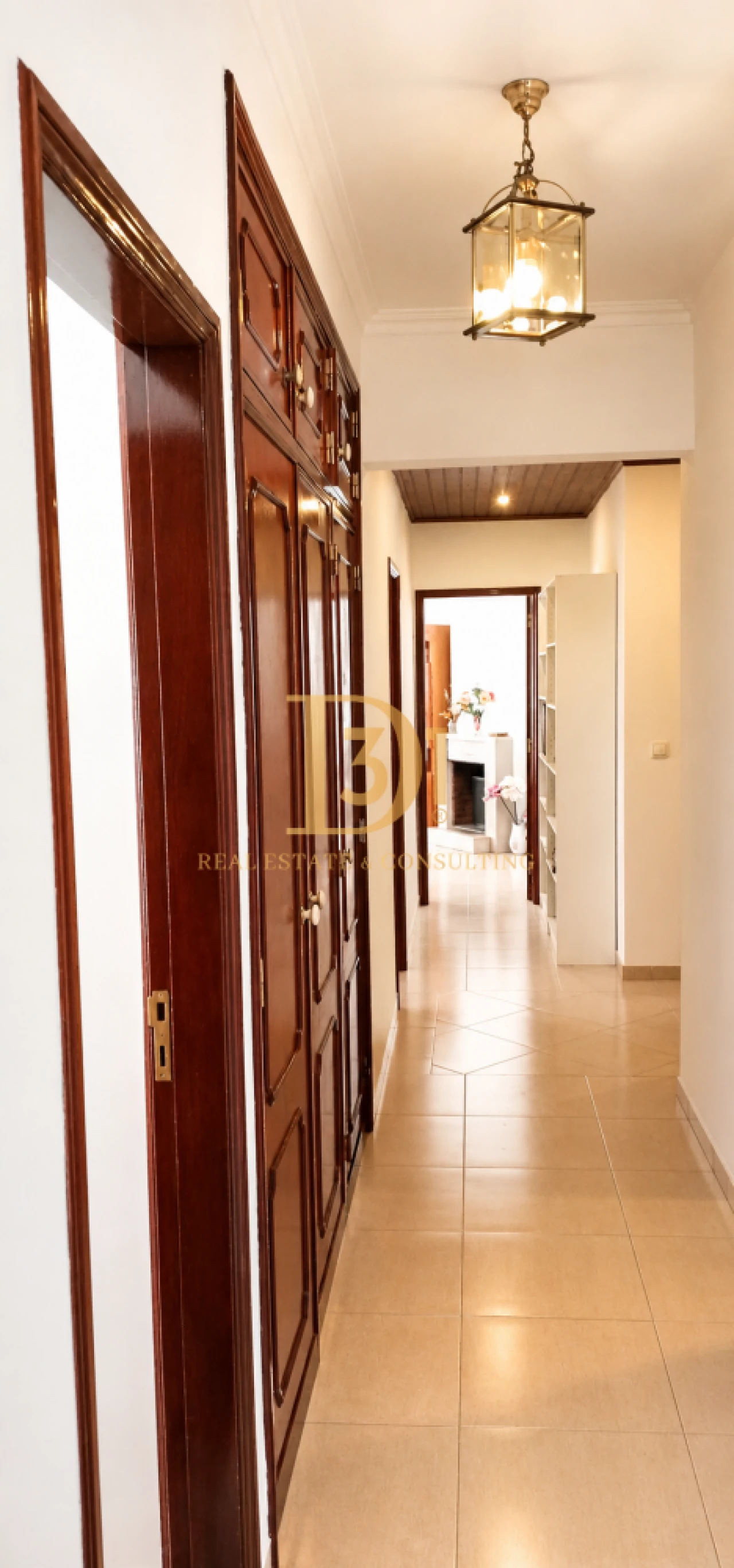 Apartamento T3 para Venda em Agualva e Mira-Sintra Foto 4