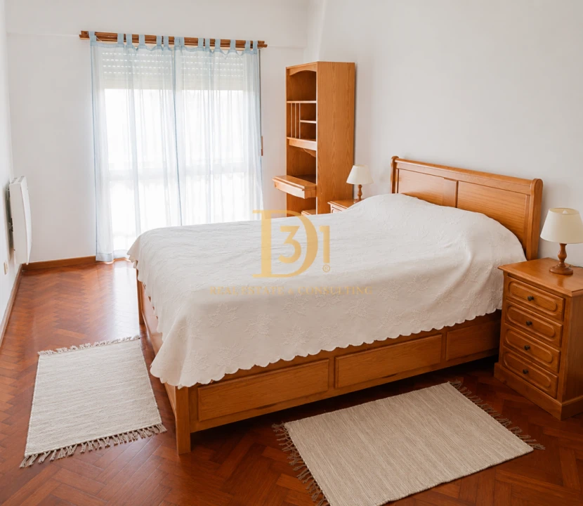 Apartamento T3 para Venda em Agualva e Mira-Sintra Foto 10