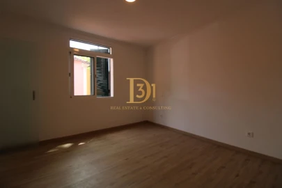 Moradia T3 para Venda em Funchal (Santa Luzia)