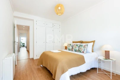 Apartamento T3 para Venda em Benfica