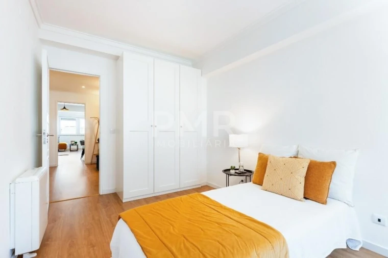Apartamento T3 para Venda em Benfica Foto 14