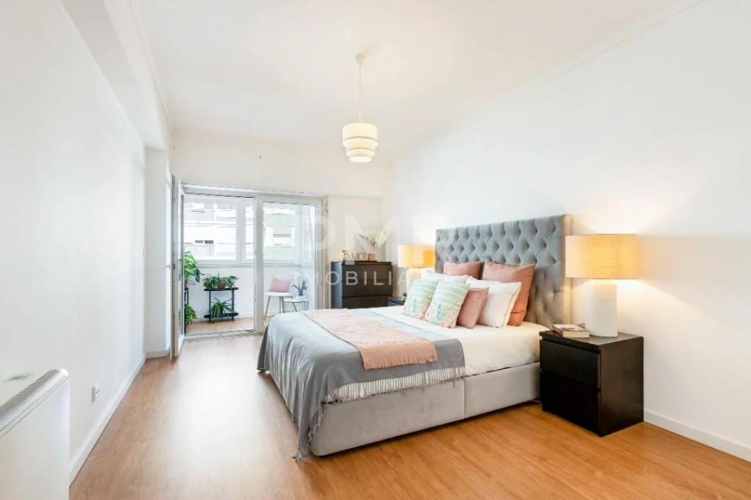 Apartamento T3 para Venda em Benfica Foto 6