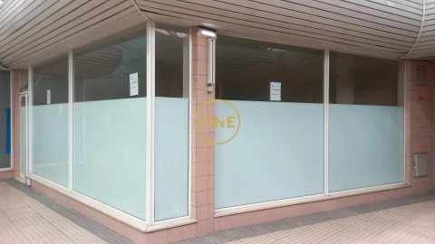 Loja para Arrendamento em Braga (Maximinos, Sé e Cividade)