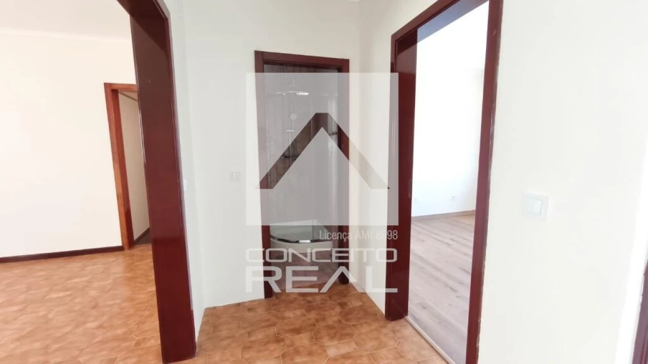 Moradia T3 para Venda em Cedrim e Paradela Foto 9