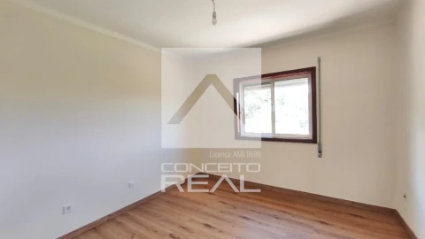 Moradia T3 para Venda em Cedrim e Paradela
