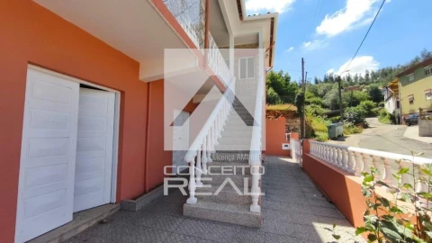 Moradia T3 para Venda em Cedrim e Paradela