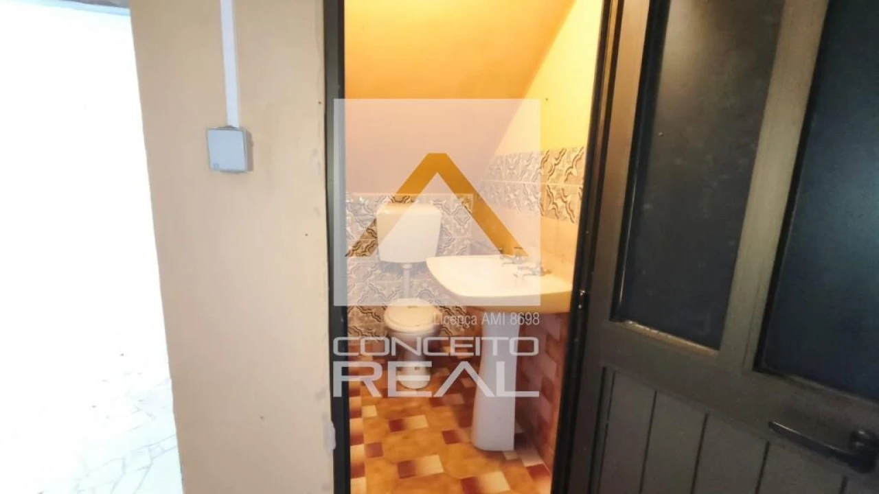 Moradia T3 para Venda em Cedrim e Paradela Foto 21